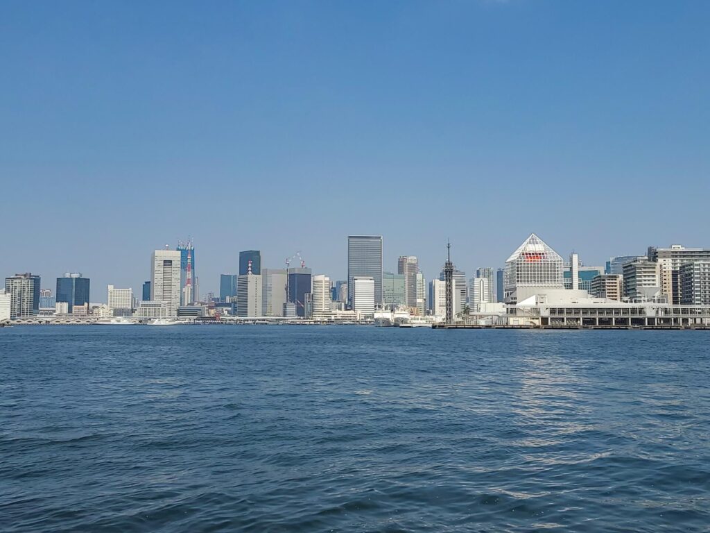 晴海ふ頭の海